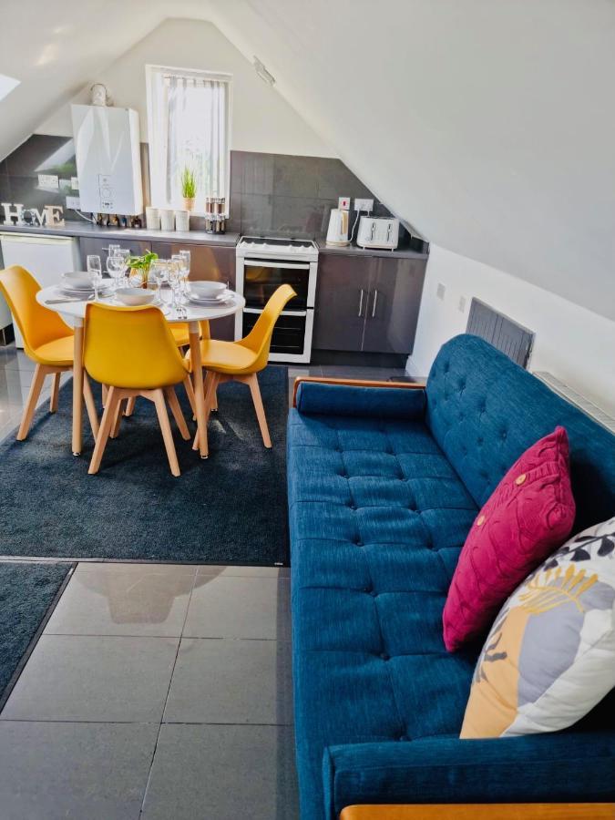 Cosy 3 Bed Apartment Near Birmingham Airport & Nec Perfect For Groups & Contractors! Exteriör bild