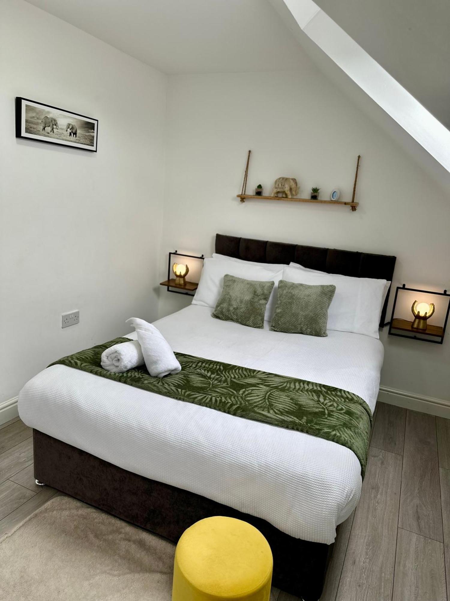 Cosy 3 Bed Apartment Near Birmingham Airport & Nec Perfect For Groups & Contractors! Exteriör bild
